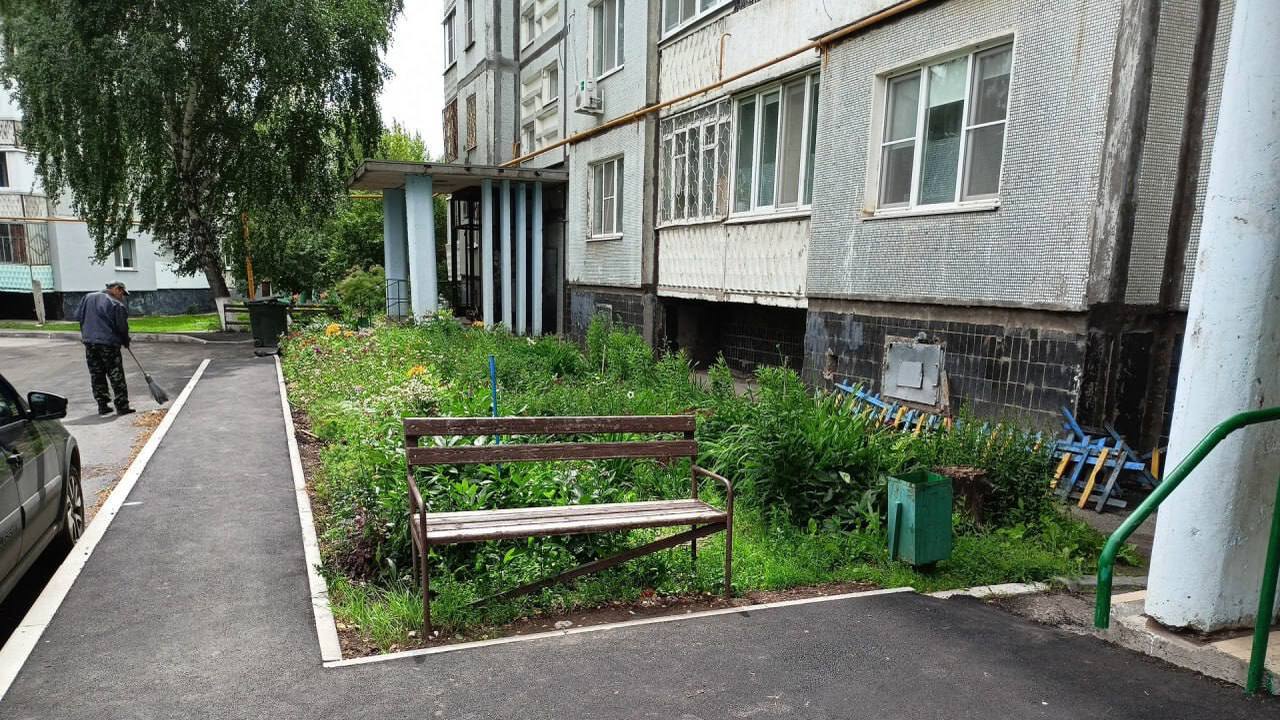 До 2026 года в Новокуйбышевске проведут ремонт в 10 дворовых территориях В социальных сетях глава городского округа Ново...