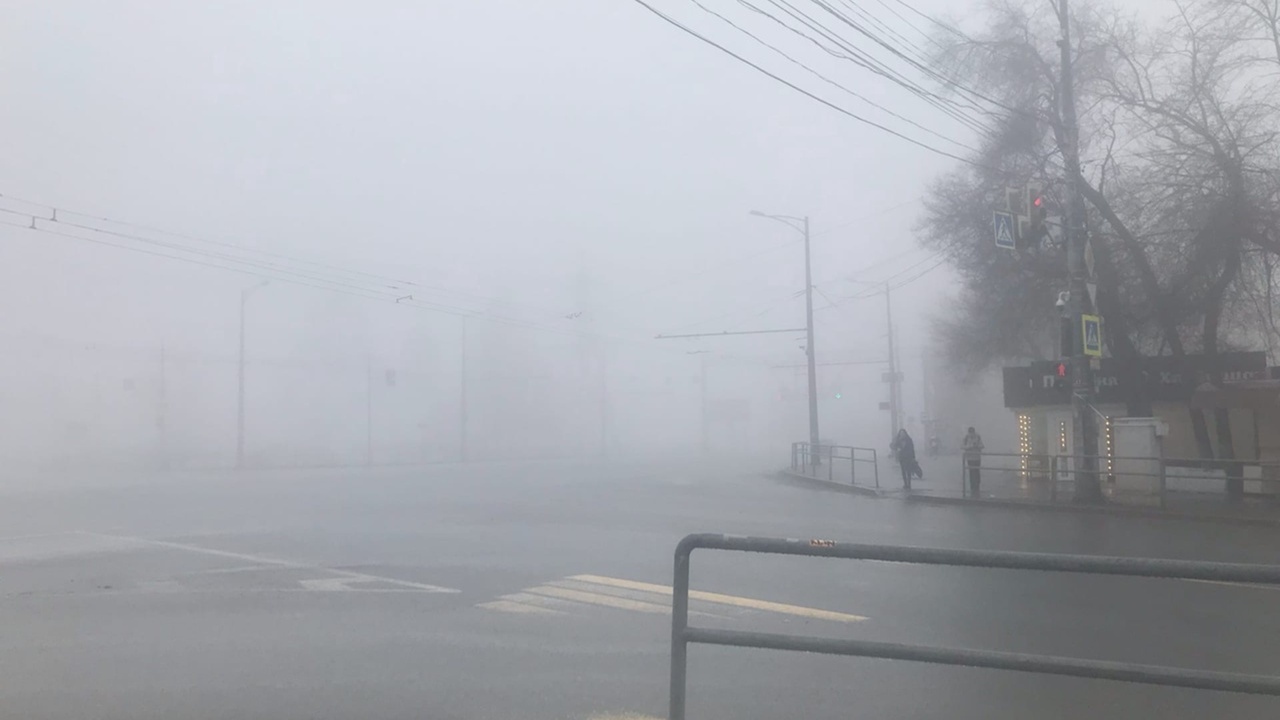 Метеорологи предупредили о погодных условиях, к...