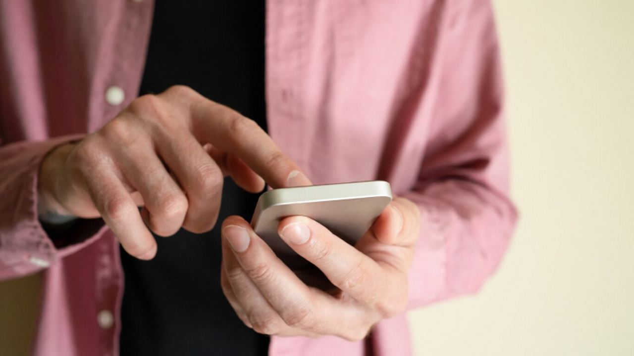 Мессенджер Telegram обогнал «двойник», с законом проблем нет В России набирает популярность альтернативное п...