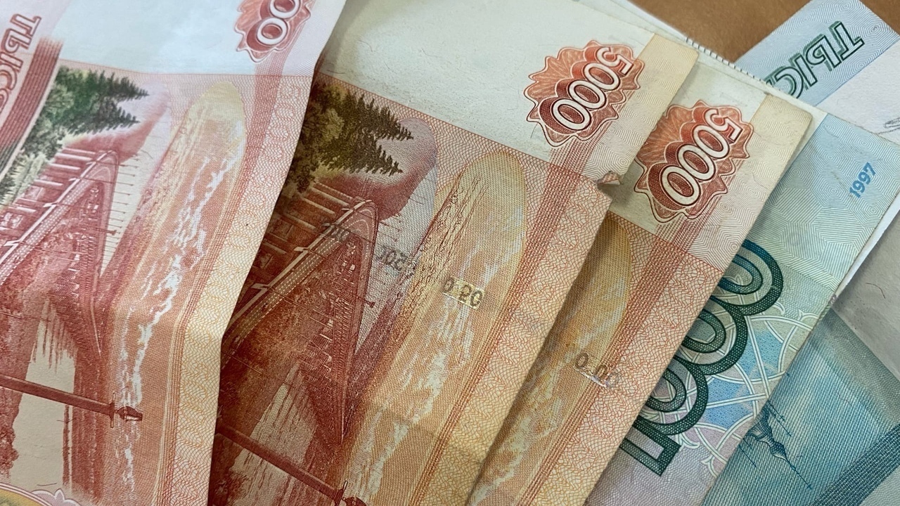 Из пособий отнимают по 15 000 и 20 000 рублей - в СФР дали подробное разъяснение Разъяснения от Социального фонда РФ по выплатам...