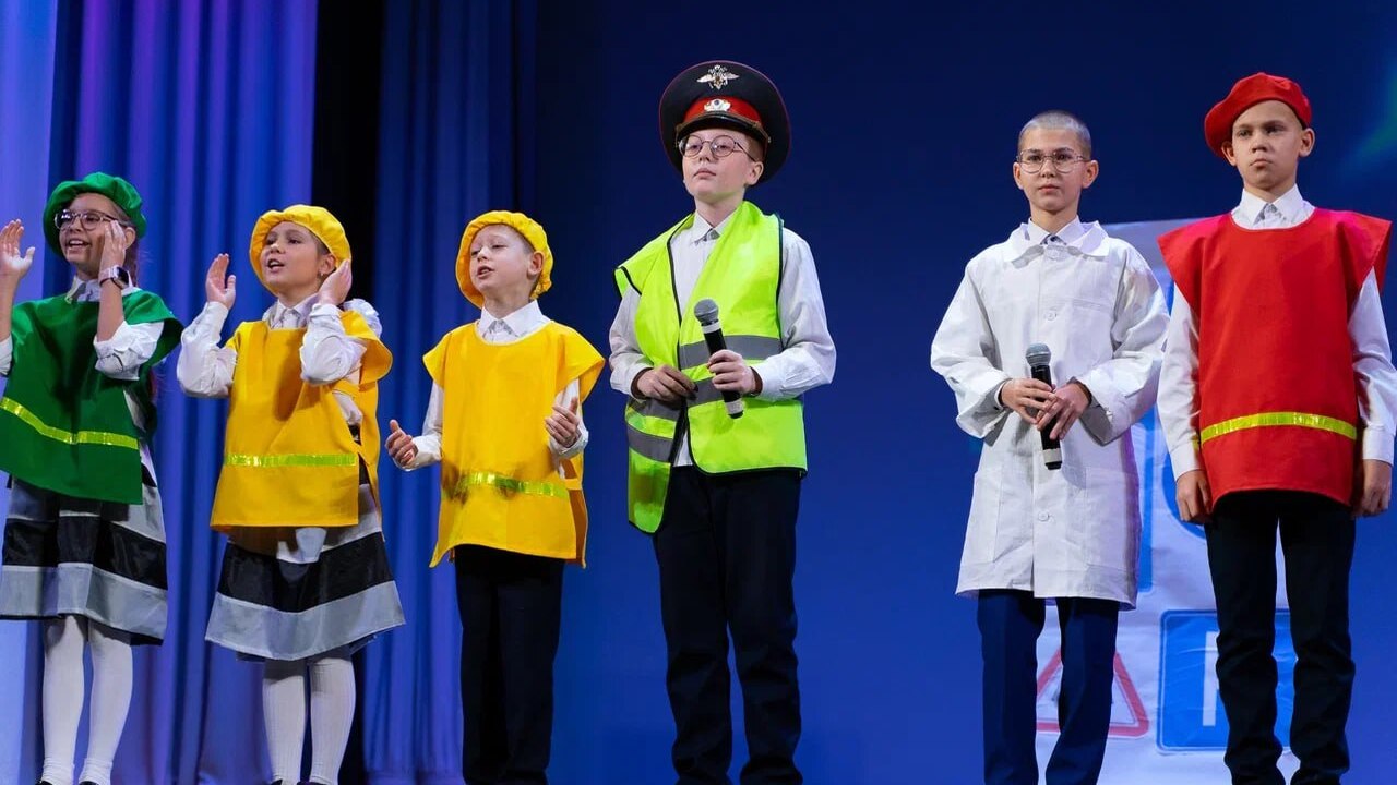 В Самарской области подведены итоги областного творческого конкурса‑фестиваля юных инспекторов движения «ЮИД – за безопасный мир!» В Самарской области подведены итоги областного ...