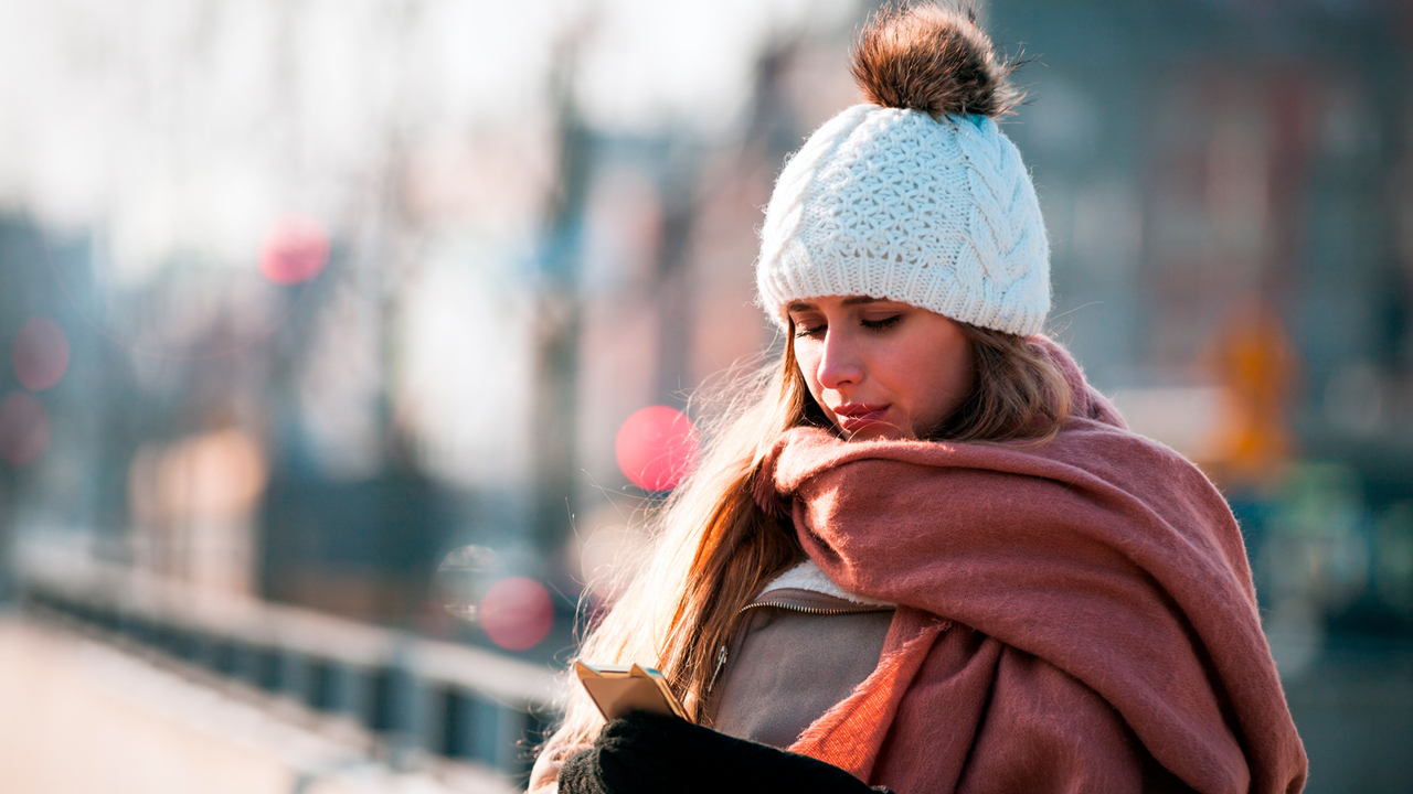 Т2, российский оператор мобильной связи, проана...