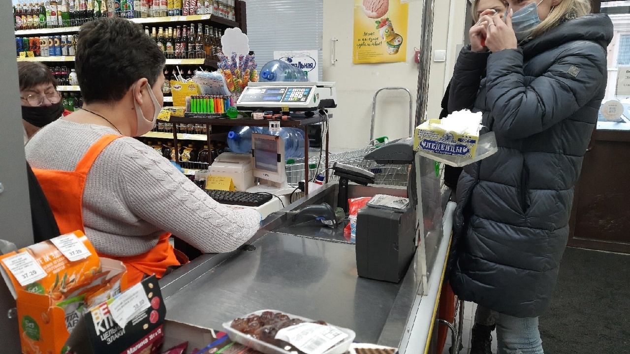 Больше ничего не купим: с 1 мая россиянам могут отказать в покупке продуктов в привычных супермаркетах Представьте, вы уже выбрали все необходимое и с...