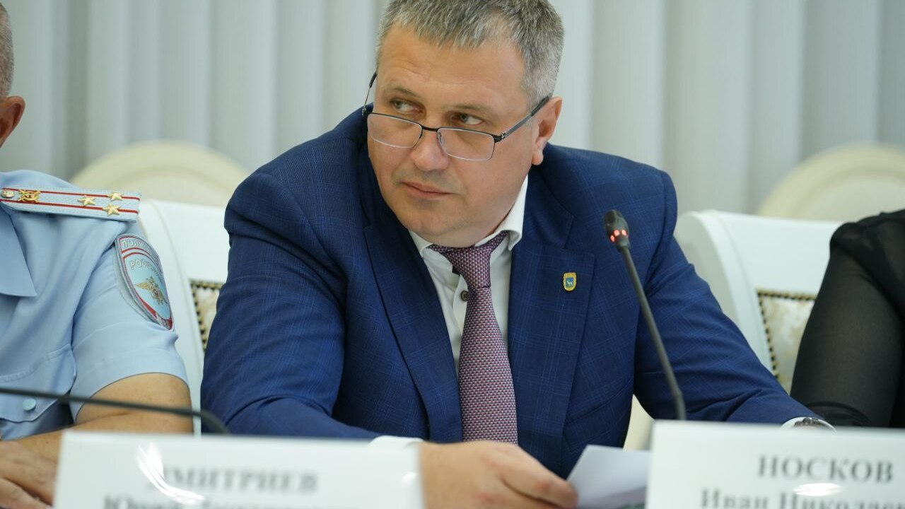 Вячеслав Федорищев потребовал в опережающем тем...