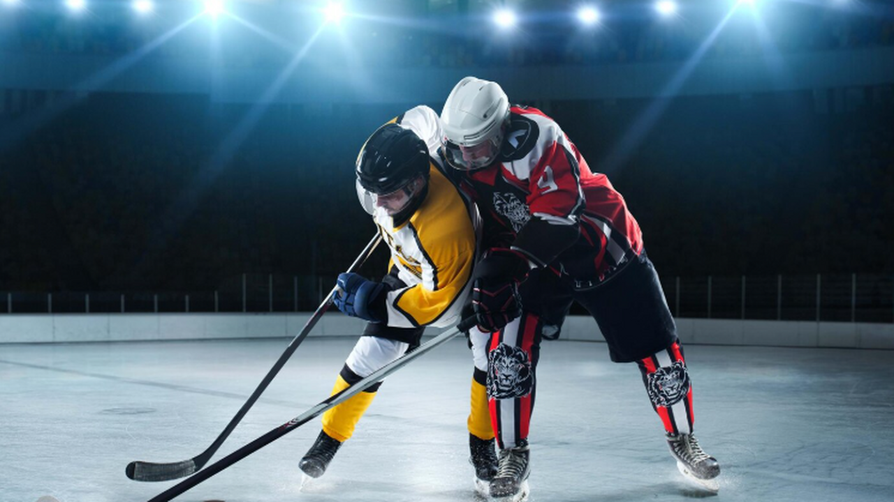 Александр Овечкин, выдающийся российский форвар...