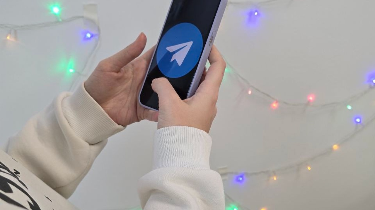 Полностью заблокируют с 9 июня: всех, кто пользуется WhatsApp*, предупредили о новом решении Использование мессенджера: рост преступности и ...