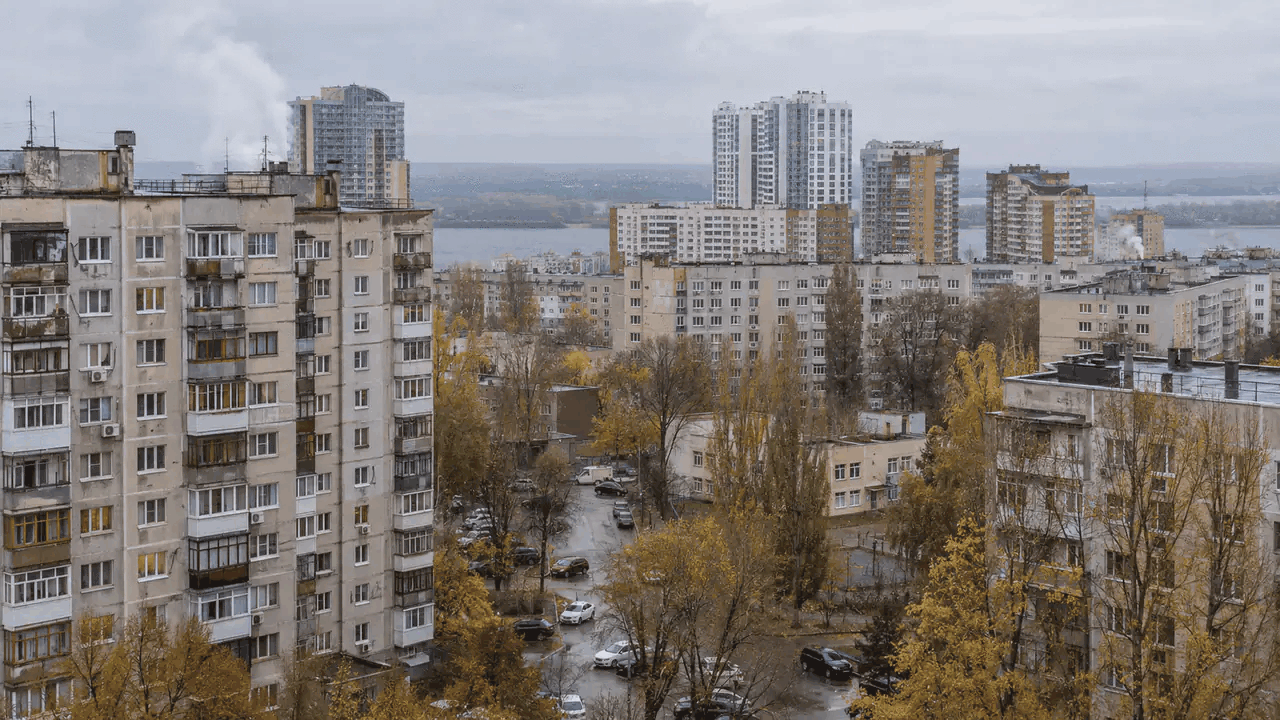 С 1 октября изменятся платежки за ЖКХ: разбираемся, как формируются тарифы в Самарской области С 1 октября жители Самарской области увидят в к...