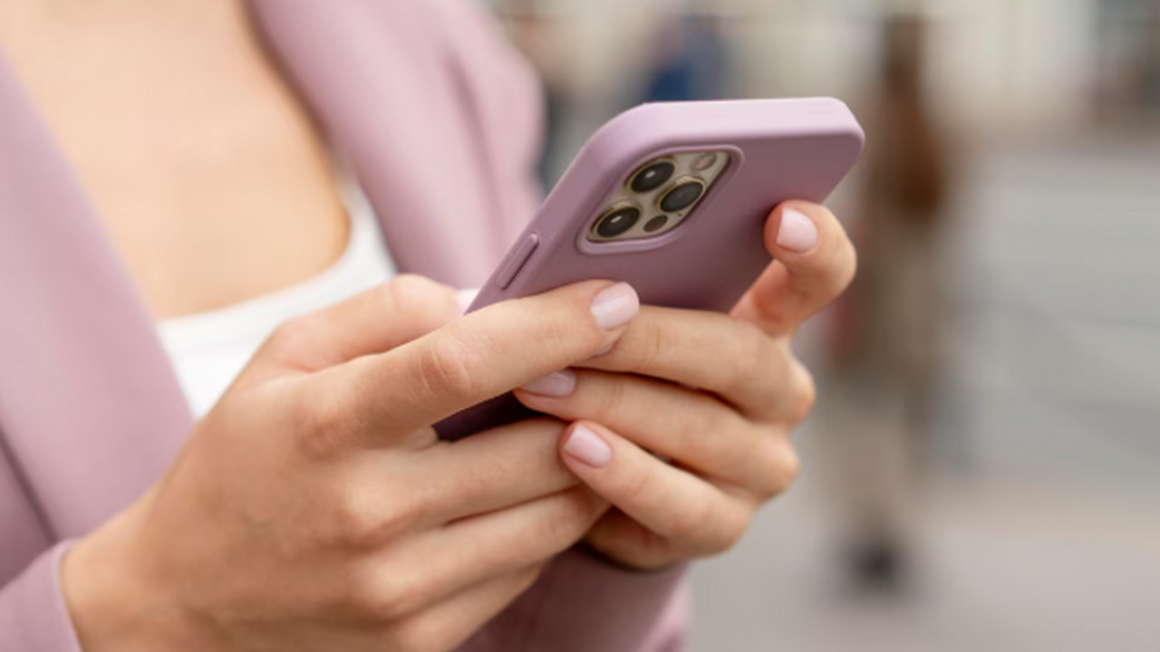 Производители смартфонов могут столкнуться с рекордным падением продаж В 2026 году рынок смартфонов может столкнуться ...