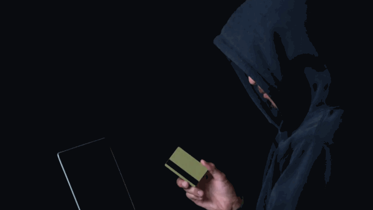 В городе Самаре 21-летняя гражданка стала жертв...