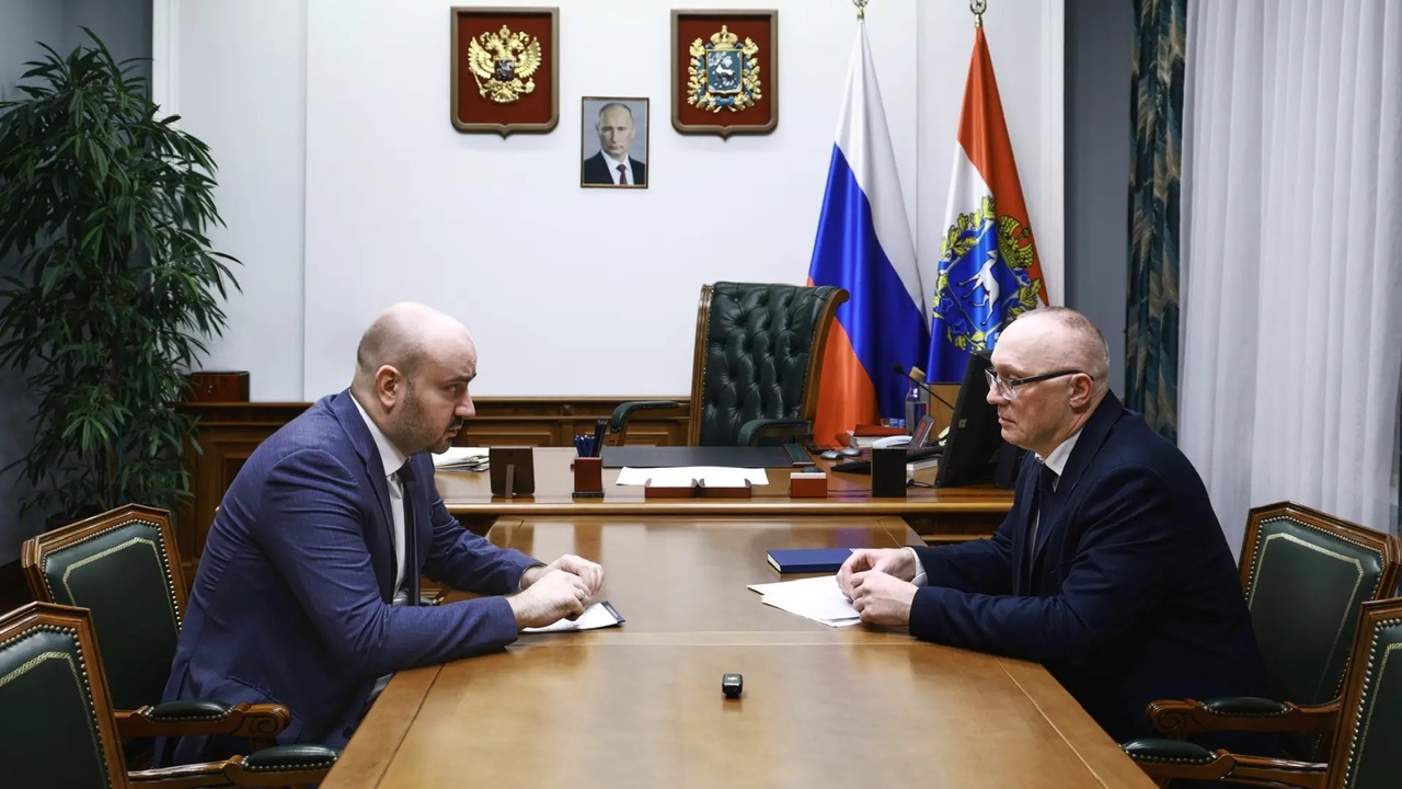 Губернатор Вячеслав Федорищев провел рабочую вс...