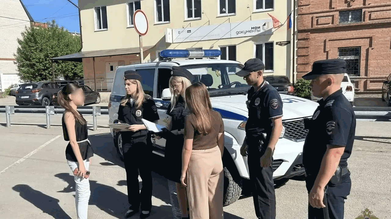 В Самарской области судебные приставы взыскали более 2 млн рублей с нарушителей Подполковник полиции Елена Мешалкина, руководящ...