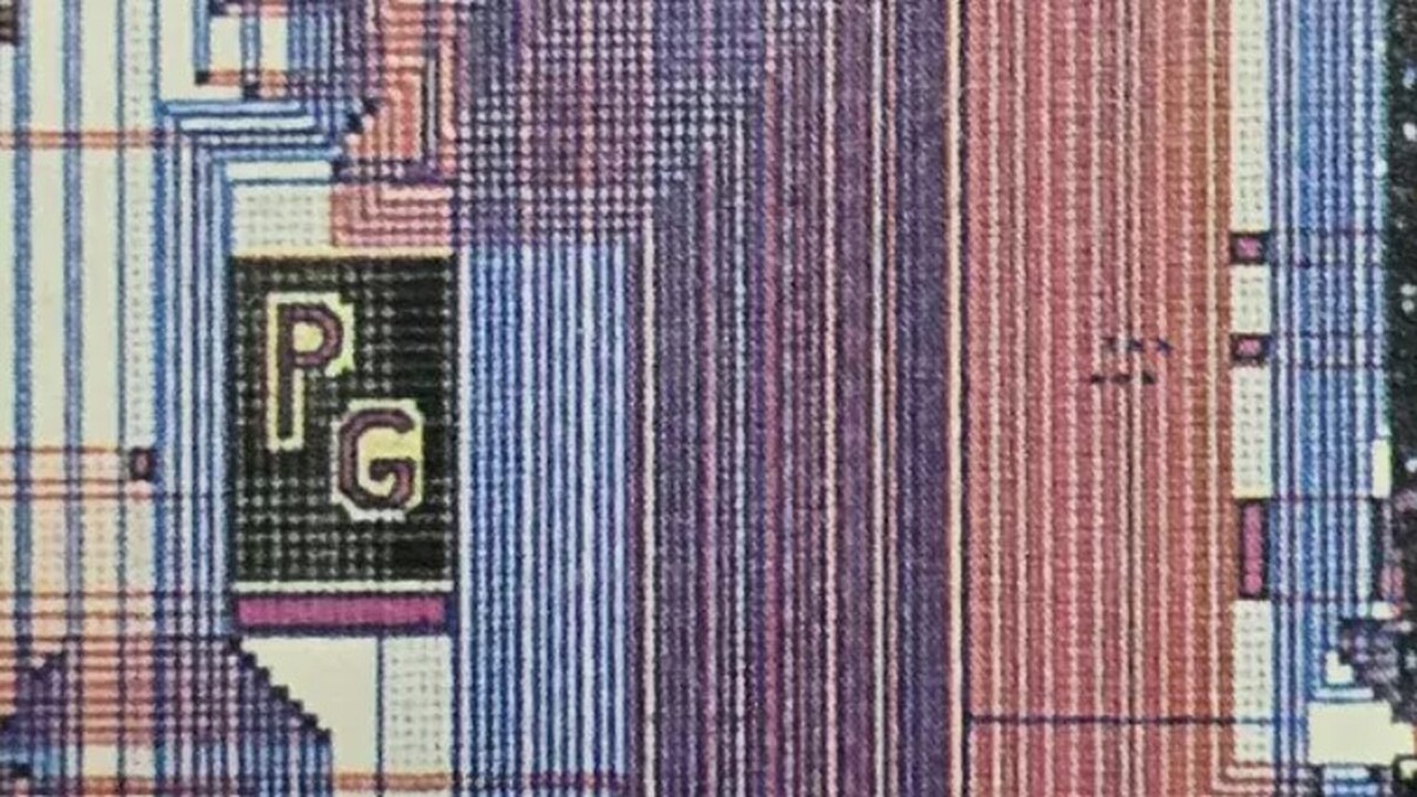 В компании Intel существовала строгая корпорати...