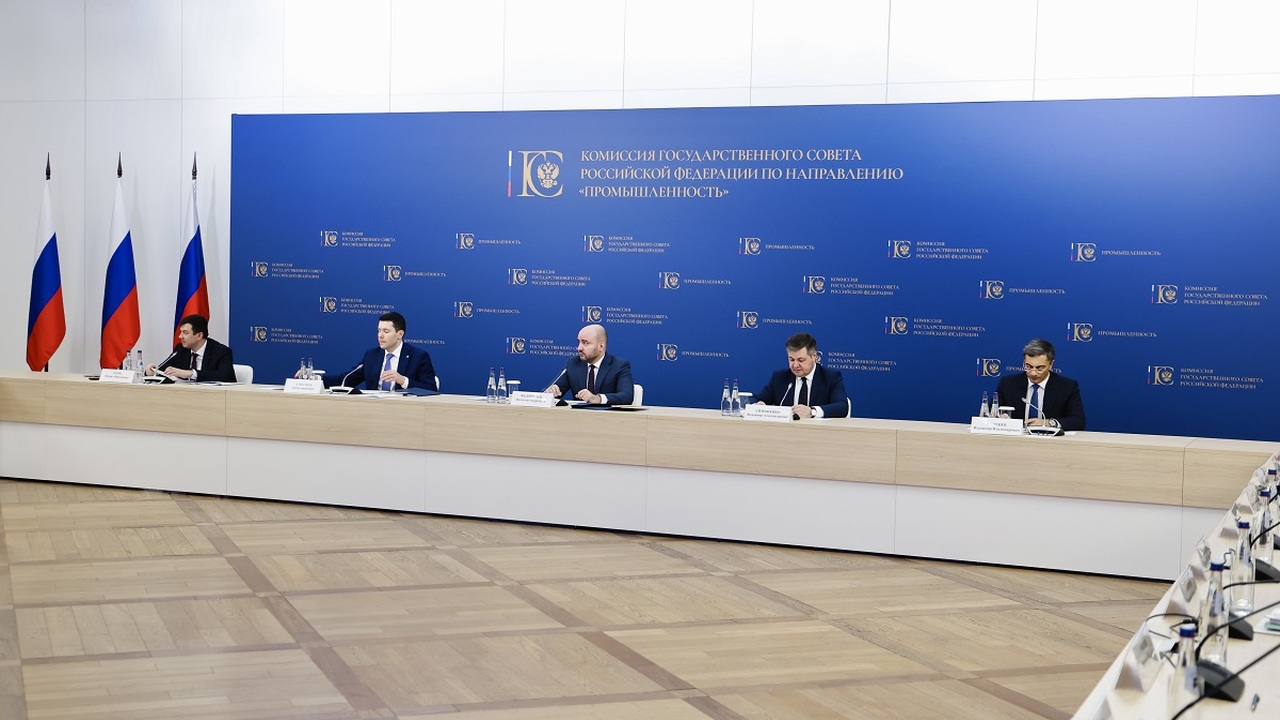 В пятницу, 27 марта, губернатор Самарской облас...