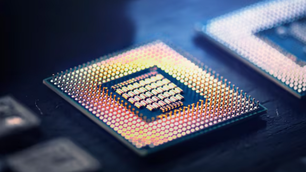 AMD стремится к долгосрочной поддержке своих со...