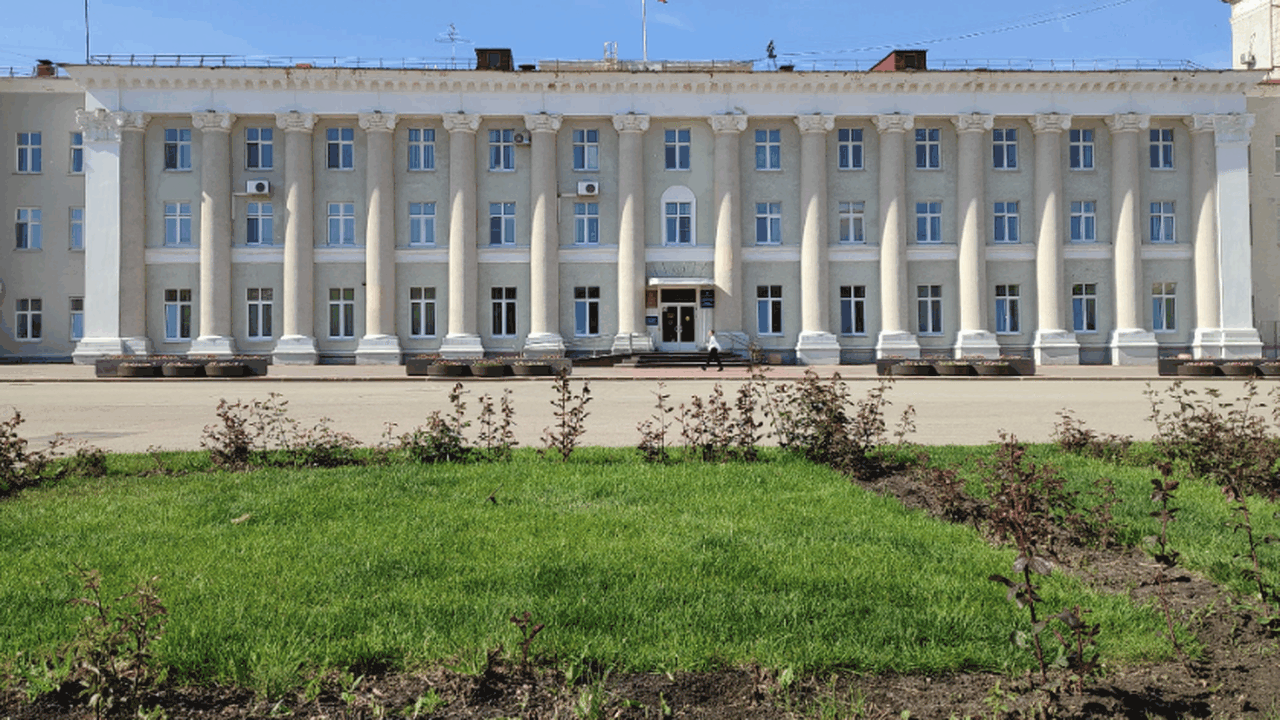 В среду, 6 мая, в городе Новокуйбышевске продол...