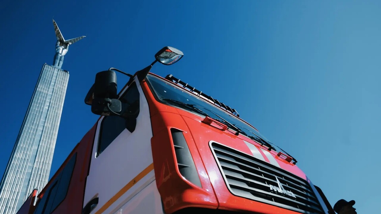 В четверг, 30 апреля, губернатор Вячеслав Федор...