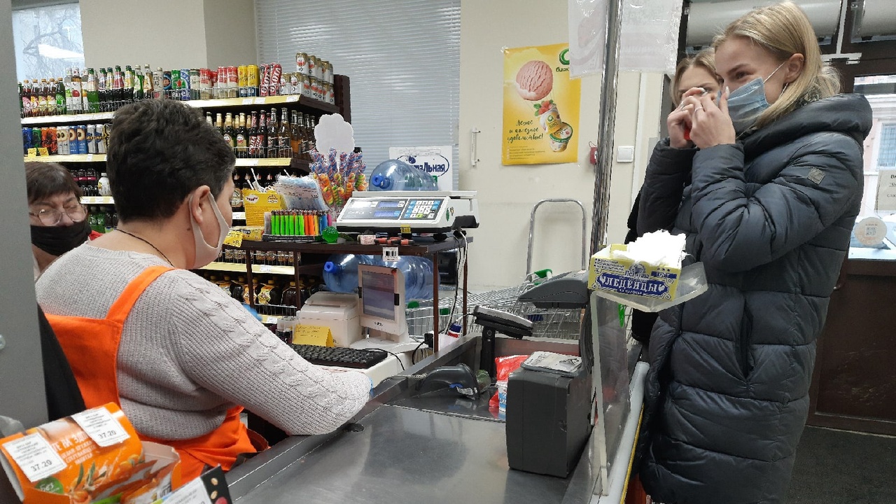 Больше ничего не купим: уже с 5 мая россиянам могут отказать в покупке продуктов в супермаркетах С 1 мая вам могут отказать в продаже товара в м...