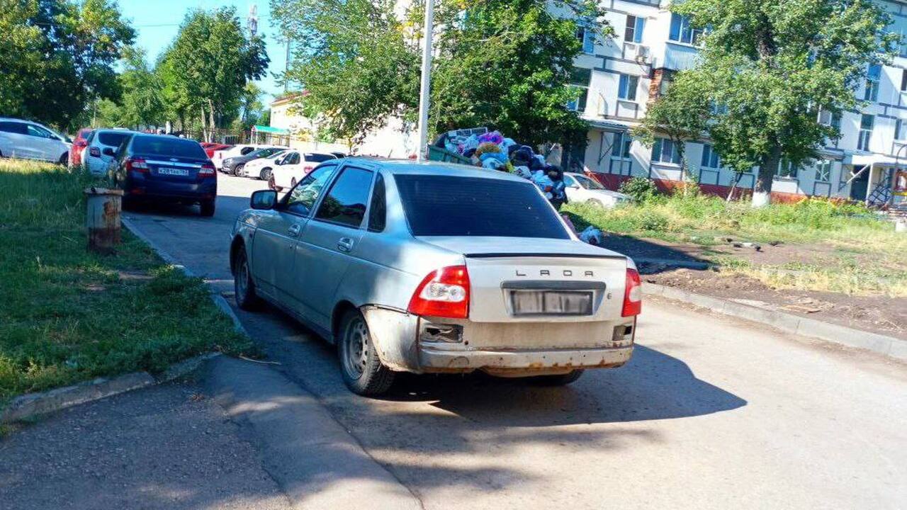 А. Коробков попросил горожан не загораживать машинами проезд к мусоркам Глава Новокуйбышевска Алексей Коробков в своем ...