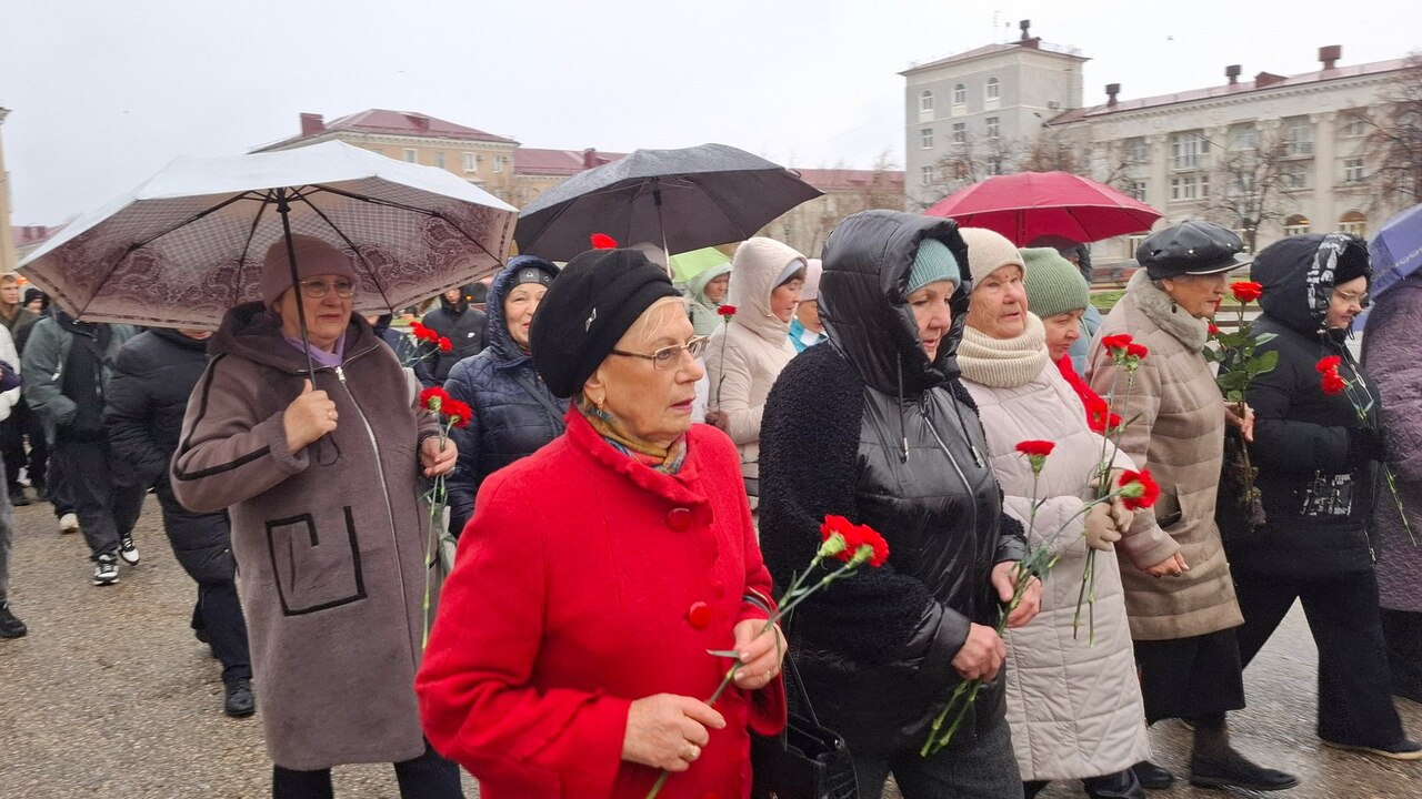 В Новокуйбышевске почтили память защитников Отечества Сегодня в городе Новокуйбышевске состоялось зна...