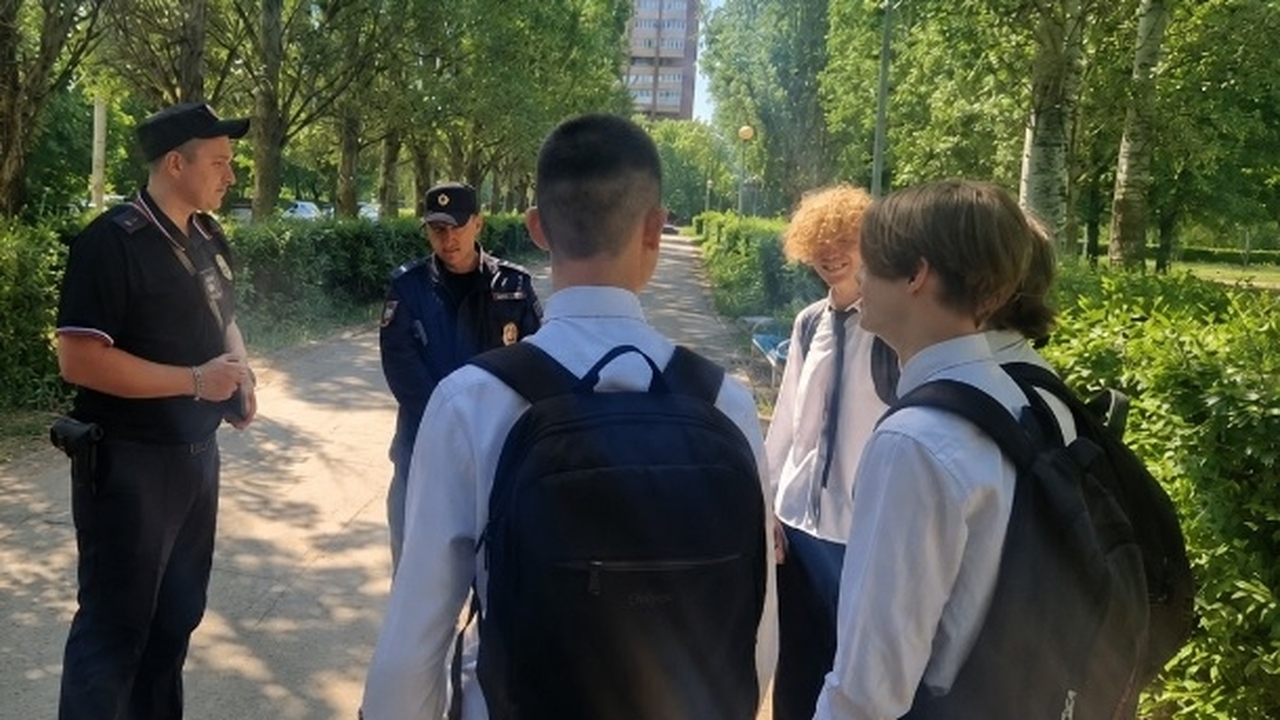 В Самаре полиция провела масштабный рейд и пресекла 300 нарушений По инициативе генерал-лейтенанта Игоря Иванова,...