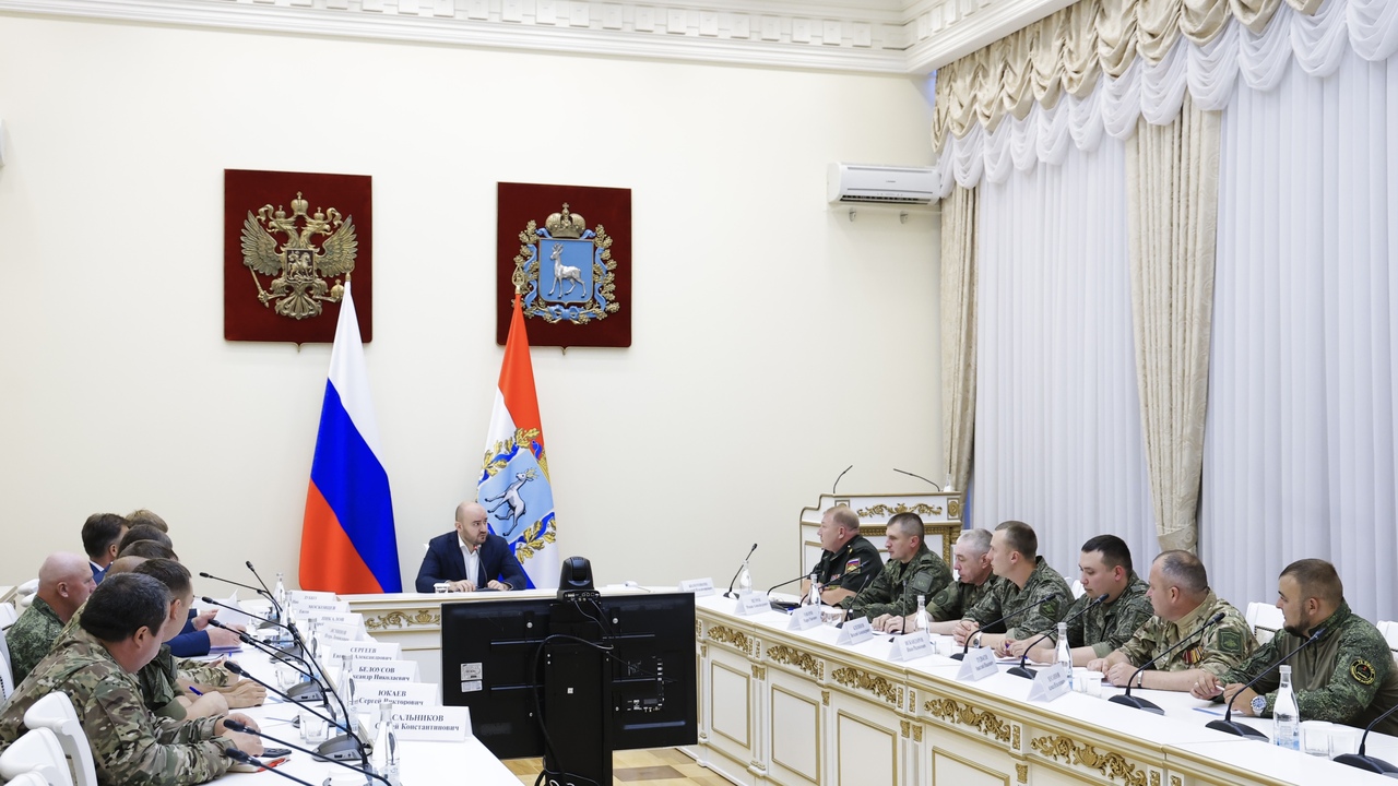 Губернатор Федорищев обсудил с командирами воинских подразделений помощь участникам СВО В пятницу, 4 июля, губернатор Вячеслав Федорище...