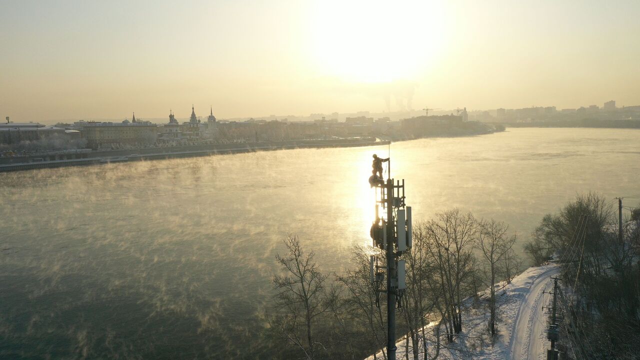 T2, российский оператор мобильной связи, в 2025...