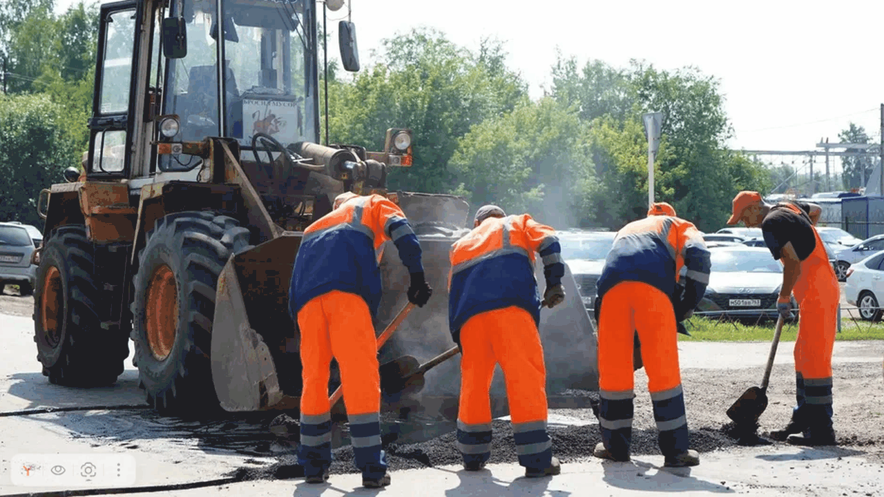 В Самарской области усилят безопасность дорог возле школ в 2026 году Работы на дорогах, ведущих к образовательным уч...