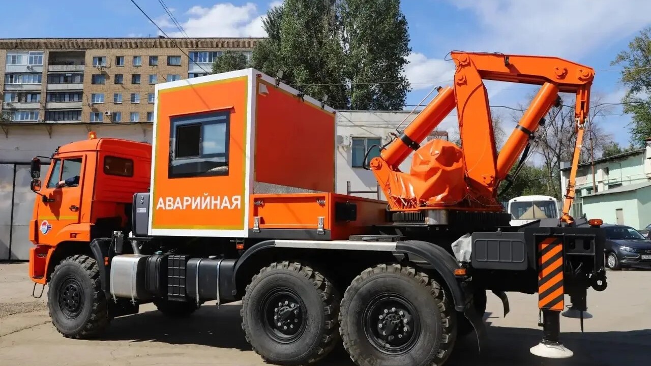 Самарская аварийно-восстановительная служба ТТУ получила новую технику Обновление прошло в год 50-летия подразделения