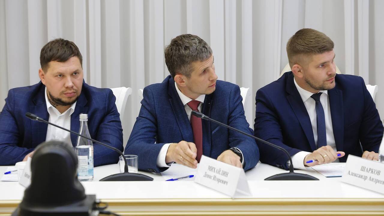 Руководитель Ассоциации ветеранов СВО Денис Мих...