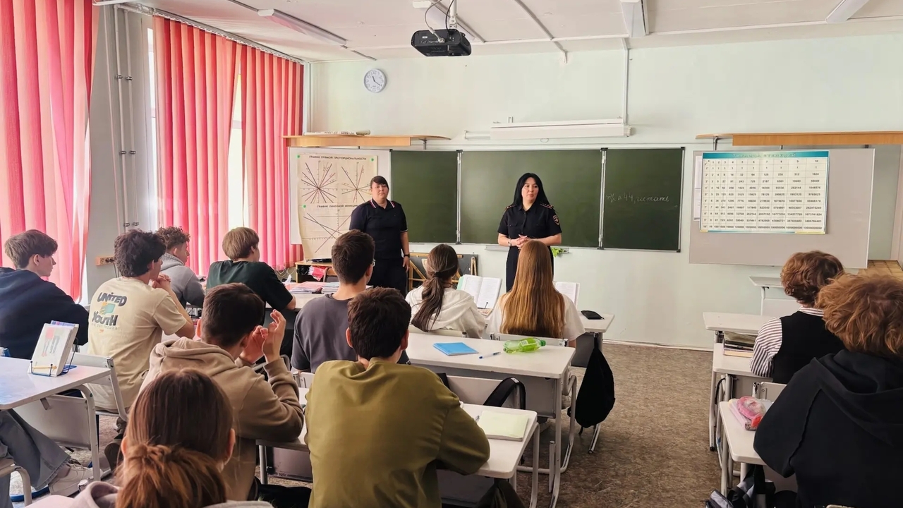 Сотрудники полиции Самарской области регулярно ...