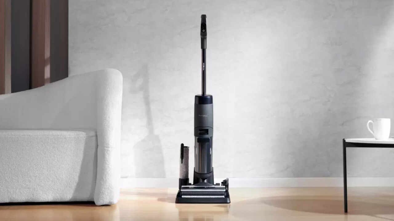 В рамках представленной линейки пылесосов выдел...