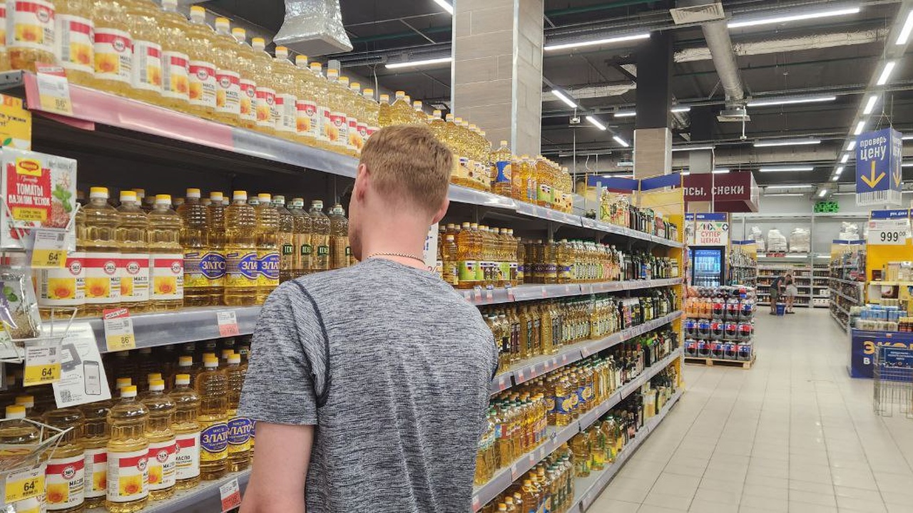 Такого масла берите 2 бутылки: в Роскачестве озвучили лучшие бренды подсолнечного масла В 2025 году Роскачество оценило качество и безо...
