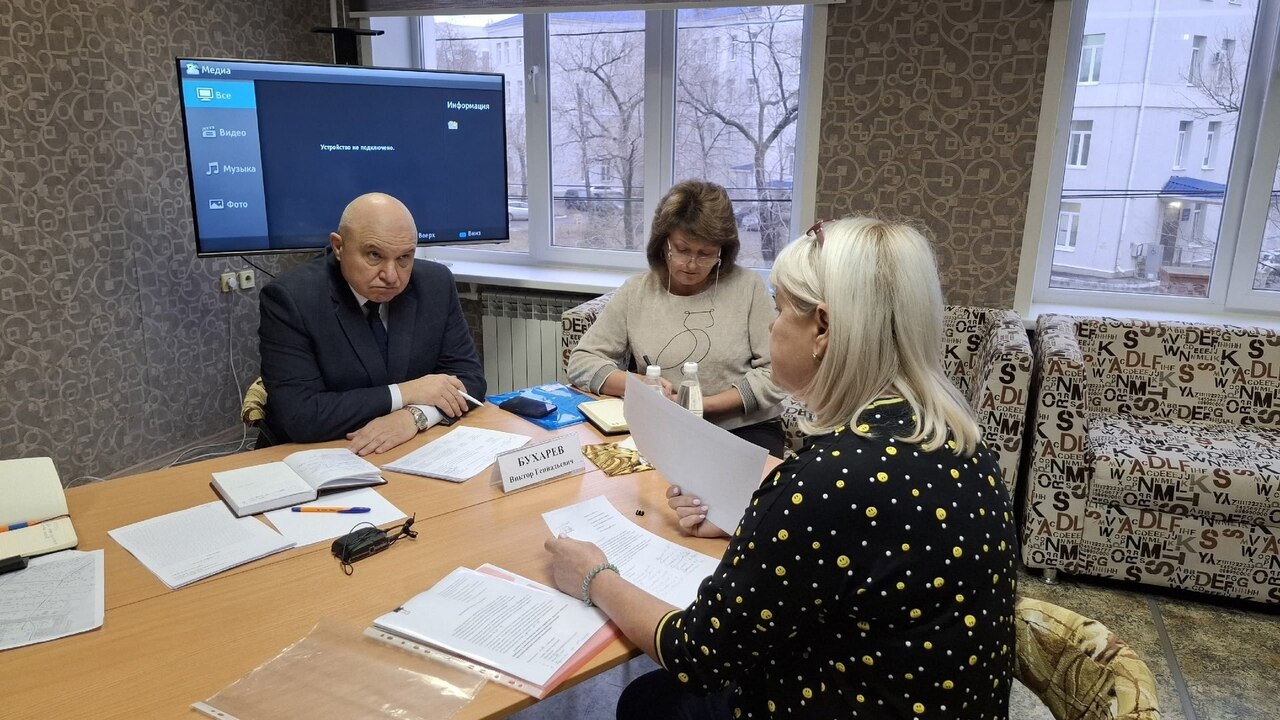 В Новокуйбышевске завершился личный приём граждан В Новокуйбышевске завершился личный прием гражд...