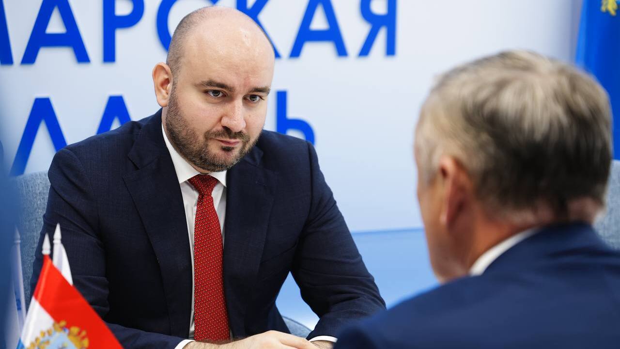 Обращение губернатора Самарской области В.А.Федорищева в связи с Днем памяти и скорби Обращение губернатора Самарской области В.А.Фед...