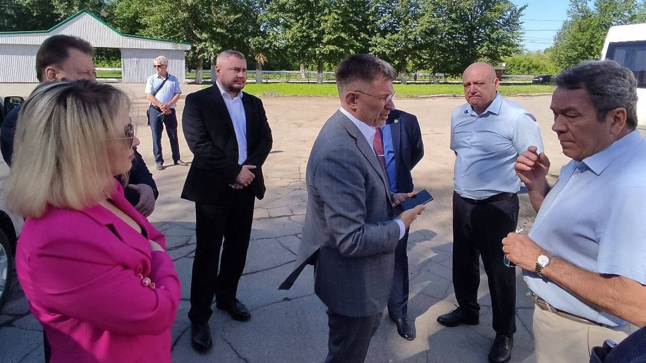 Стало известно, когда закончится ремонт дороги в "Огоньке" В официальном Telegram-канале главы городского ...