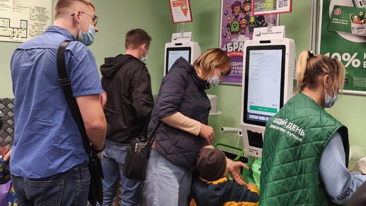 С 6 мая сразу 5 товаров подорожают на 20% - запаситесь этим впрок, пока не поздно Инфляция в мае 2025 может взлететь до 20%! Экон...