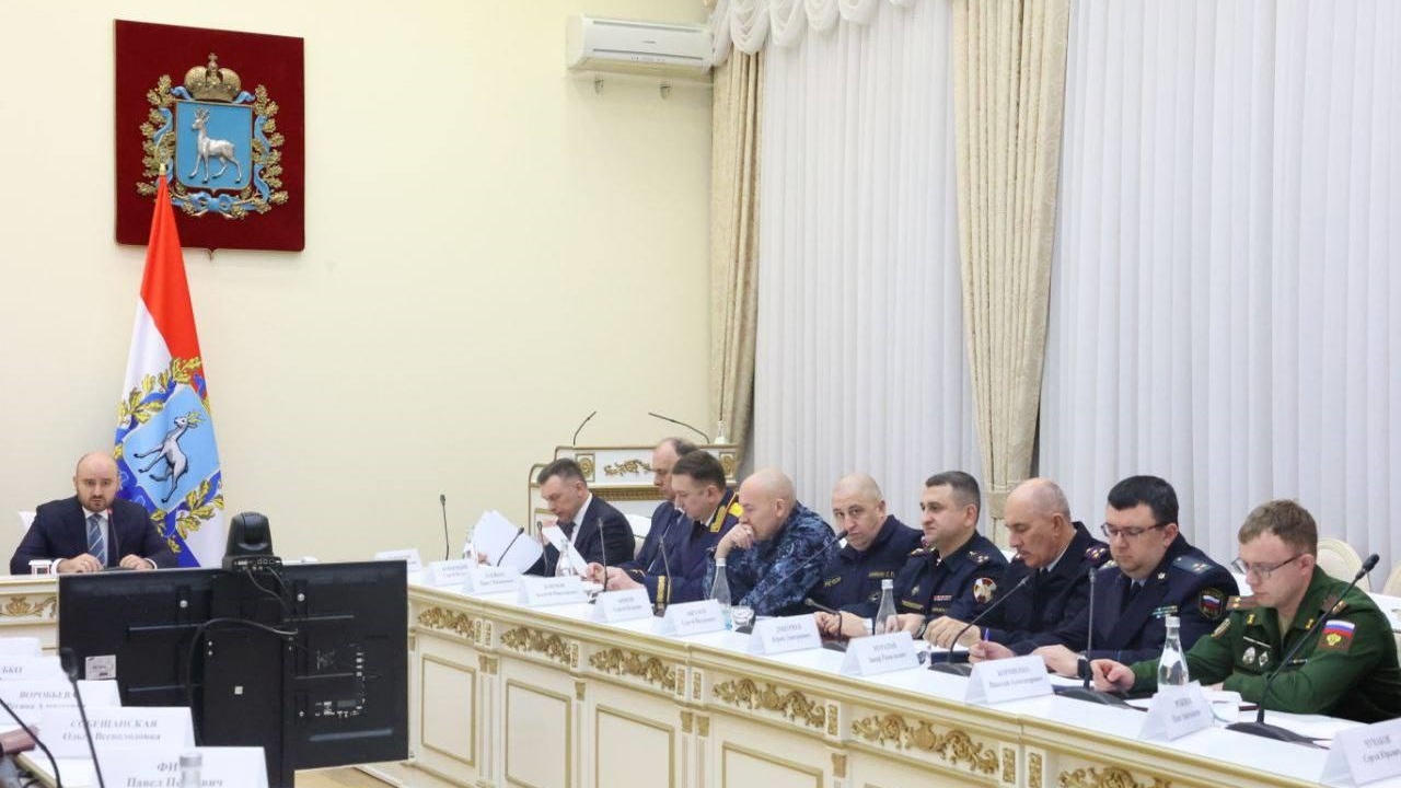 Вячеслав Федорищев принял решение увеличить в Самарской области выплату при заключении контракта с Минобороны до 2,6 млн рублей Самарцы с 1 февраля 2026 года при заключении ко...