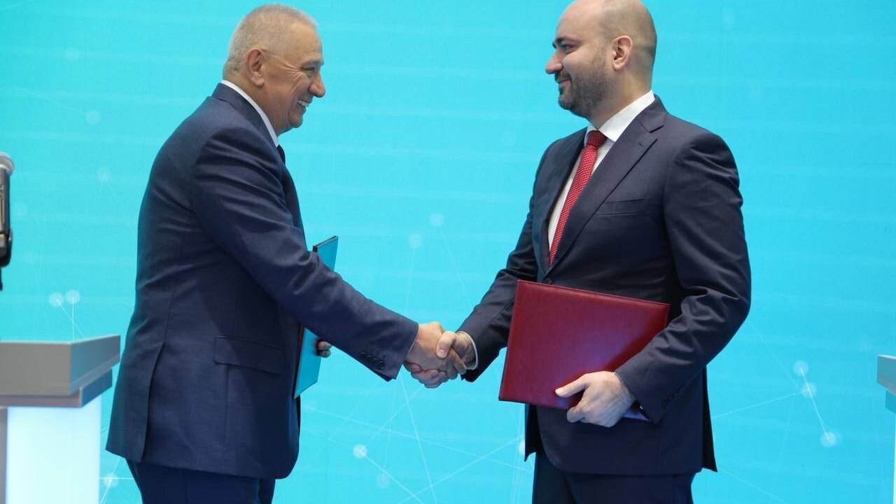 Губернатор Вячеслав Федорищев и руководство ГК «Полипласт» на ПМЭФ-2025 договорились о расширении сотрудничества Сегодня, 19 июня, в рамках XXVIII Петербургског...