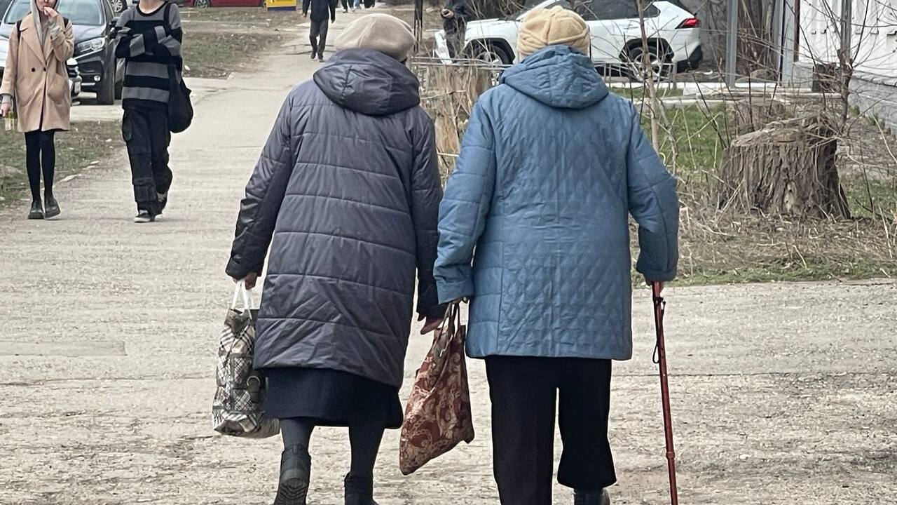 Пенсионерам хотят отменить льготы и выплаты - первые в очереди те, у кого есть своя квартира Планируете сдавать квартиру в аренду на пенсии?...