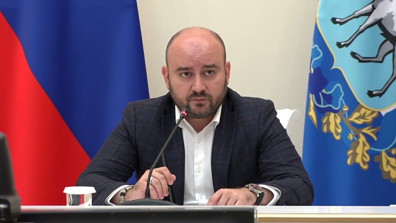 В Самаре прошло заседание штаба по поддержке и развитию ОПК Губернатор Вячеслав Федорищев провел заседание ...
