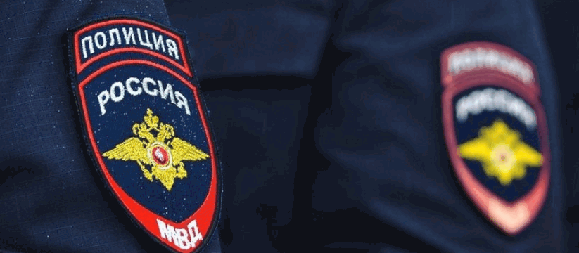 Полицейские проводят проверку деятельности морг...