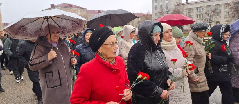 В Новокуйбышевске почтили память защитников Отечества Сегодня в городе Новокуйбышевске состоялось зна...