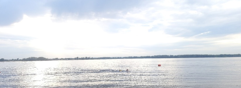 В Новокуйбышевске 6 июля водолаз проверил дно в местах, где купаются жители