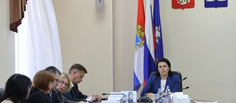 В Новокуйбышевске прошло заседание антитеррористической комиссии В преддверии 1 сентября и предстоящего Единого ...