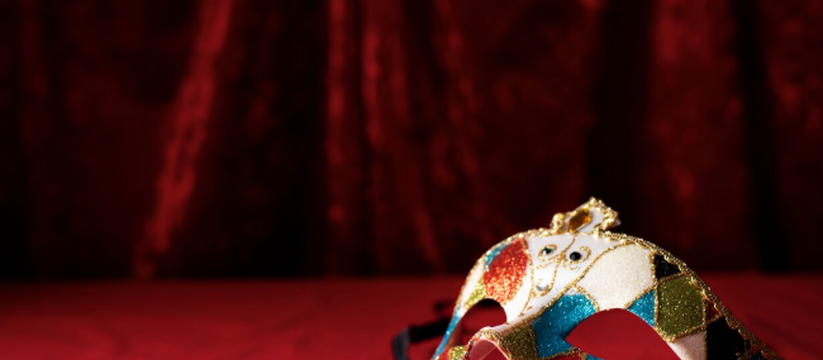 Театр "Астрей" представил спектакль "Обратный б...