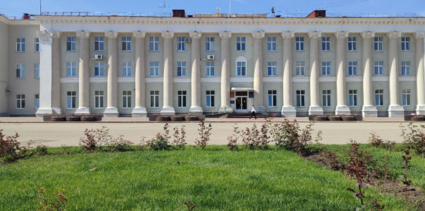 В Новокуйбышевске на 3-х зданиях разместили так...